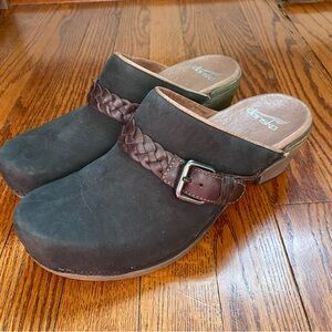 Dansko Melanie Black Nubuck and Brown Mules with Braided Strap size 39